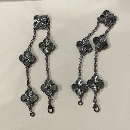 [Perla Lux]CLOVER 5 MOTIF BLACK BRACELET