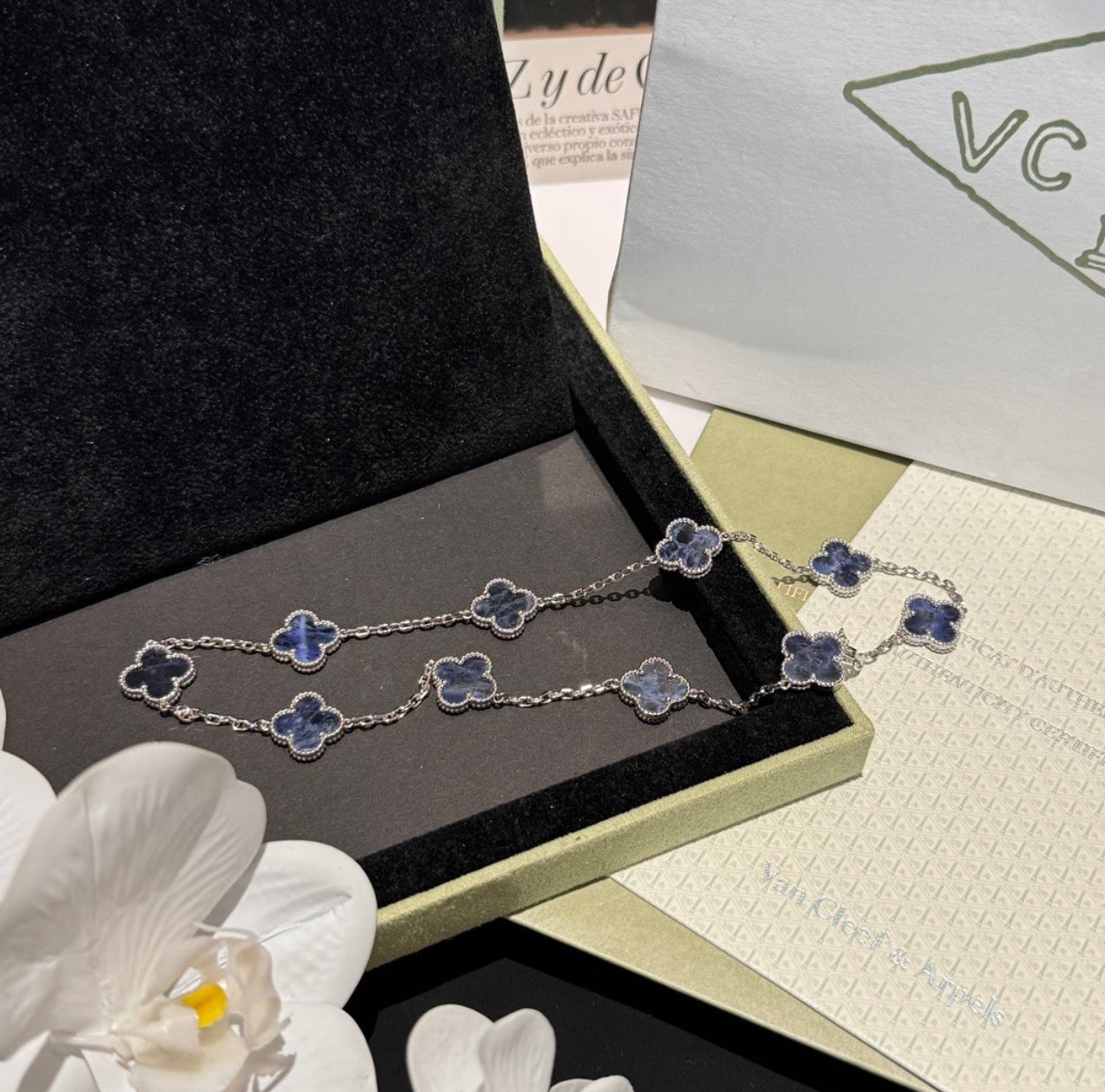 [Perla Lux]CLOVER 10 MOTIFS BIDE STONE NECKLACE