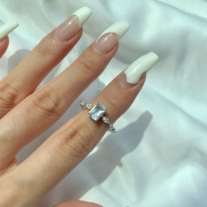 [Perla Lux]1.0 Carat Dainty Resplendent Radiant Cut Daily Ring