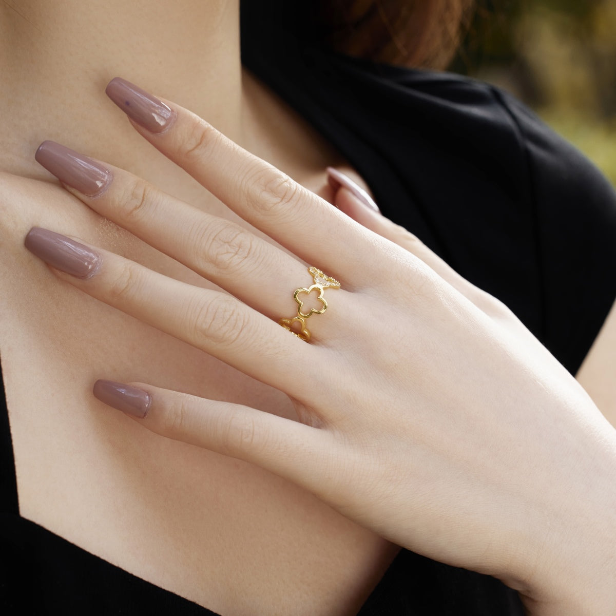 [Perla Lux]Hollow Design Four-Leaf Clover Flower Shape Ring