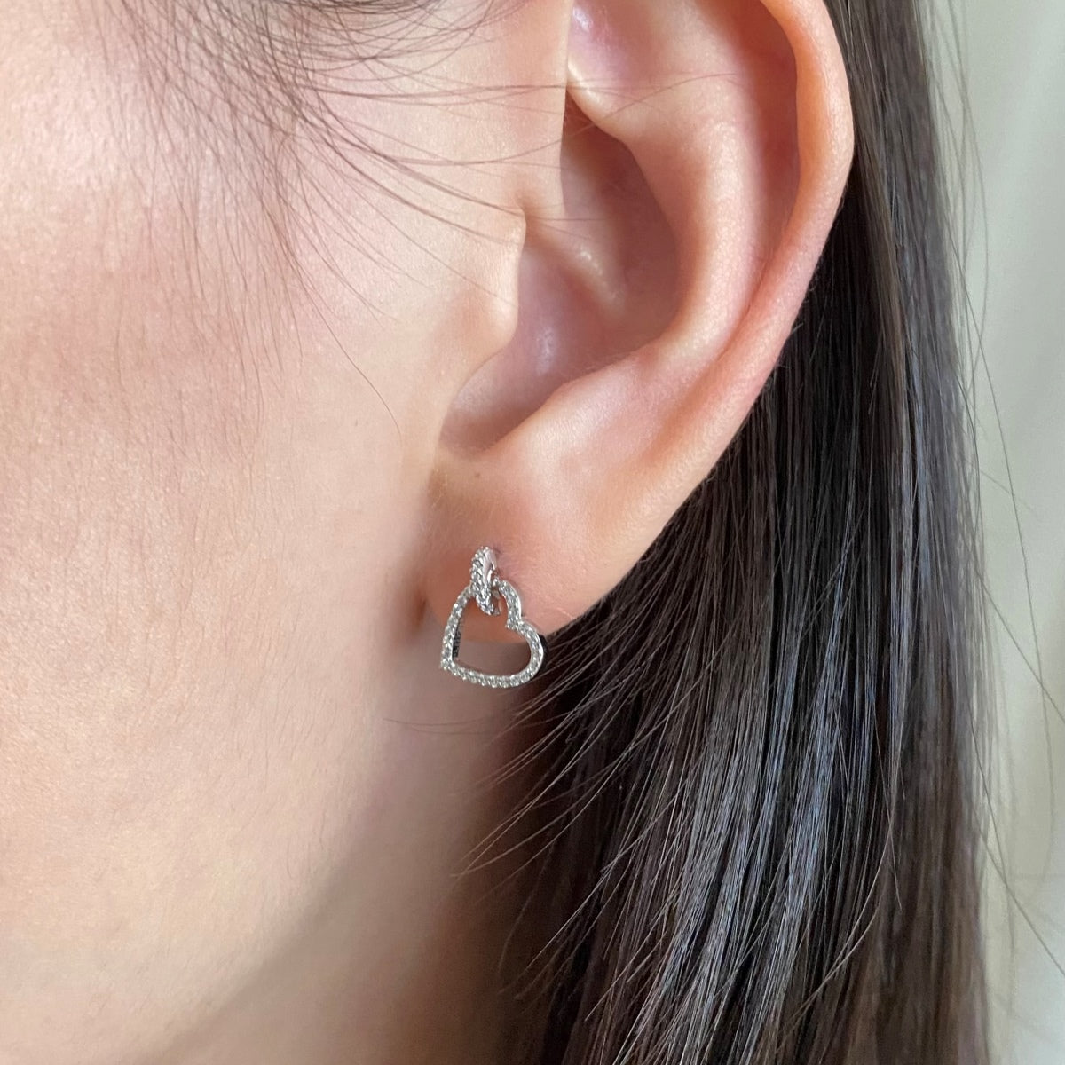 [Perla Lux]Dainty Heart Shape Earrings