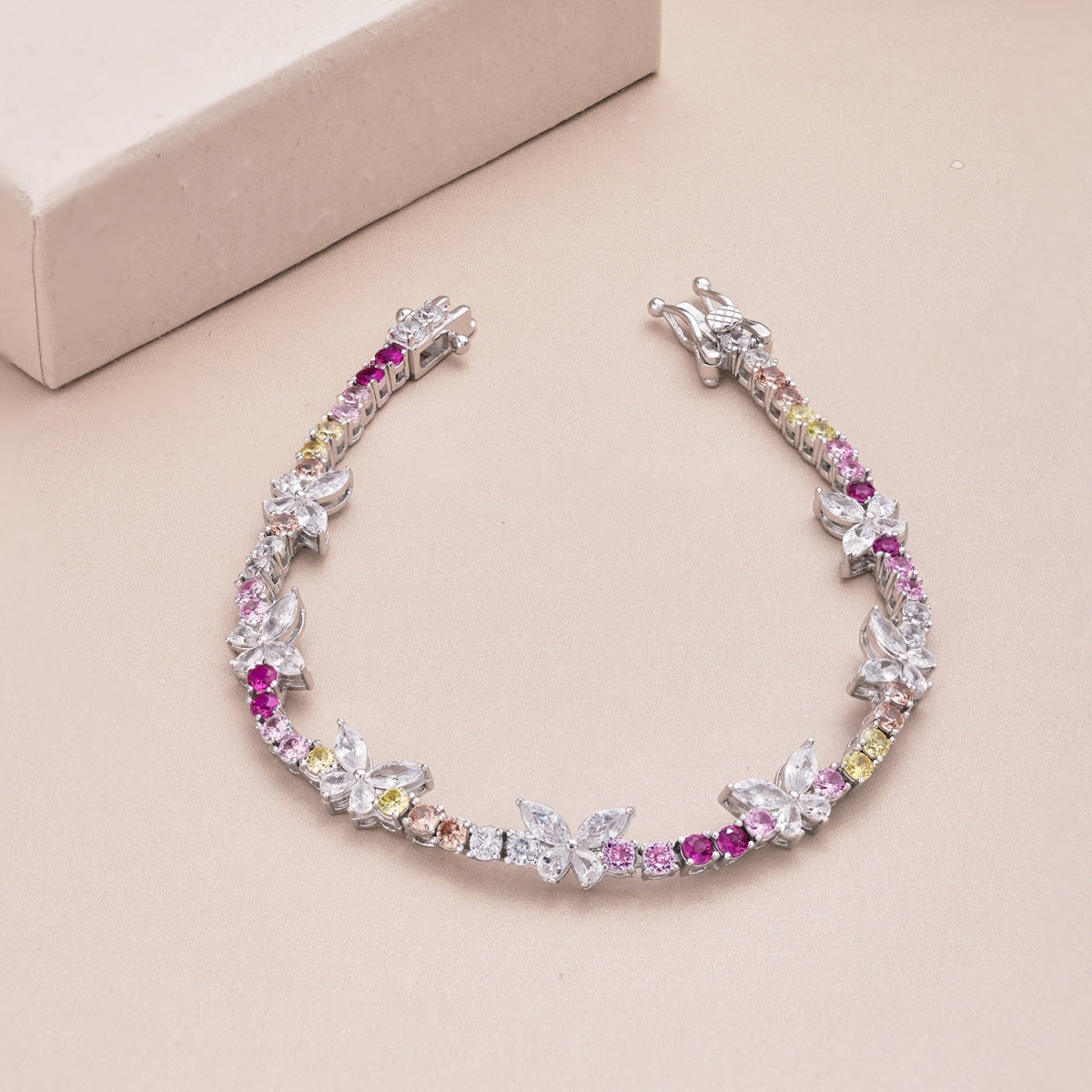 [Perla Lux]Ornate Colorful Butterfly Shape Round Cut Daily Bracelet