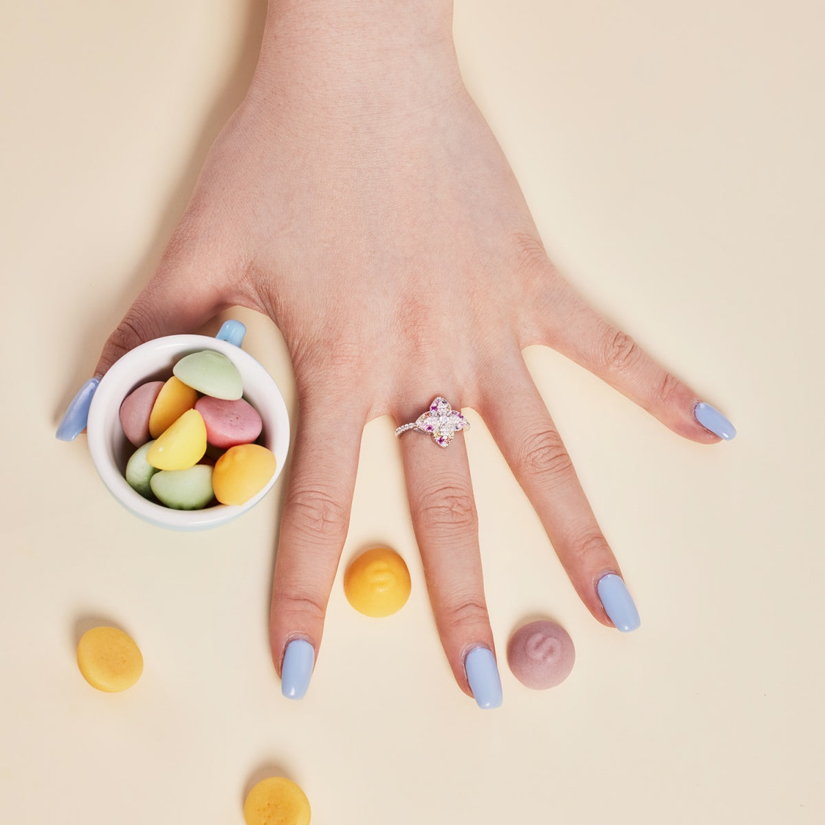[Perla Lux]Luxurious Colorful Flower Shape Banquet Ring