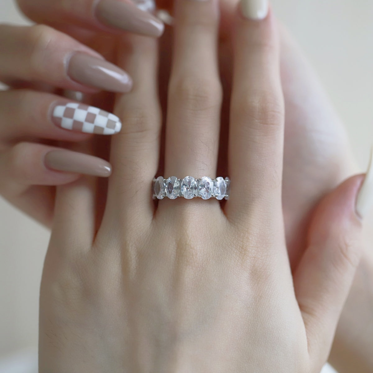 [Perla Lux]Dainty Elongated Cushion Cut Tennis Ring