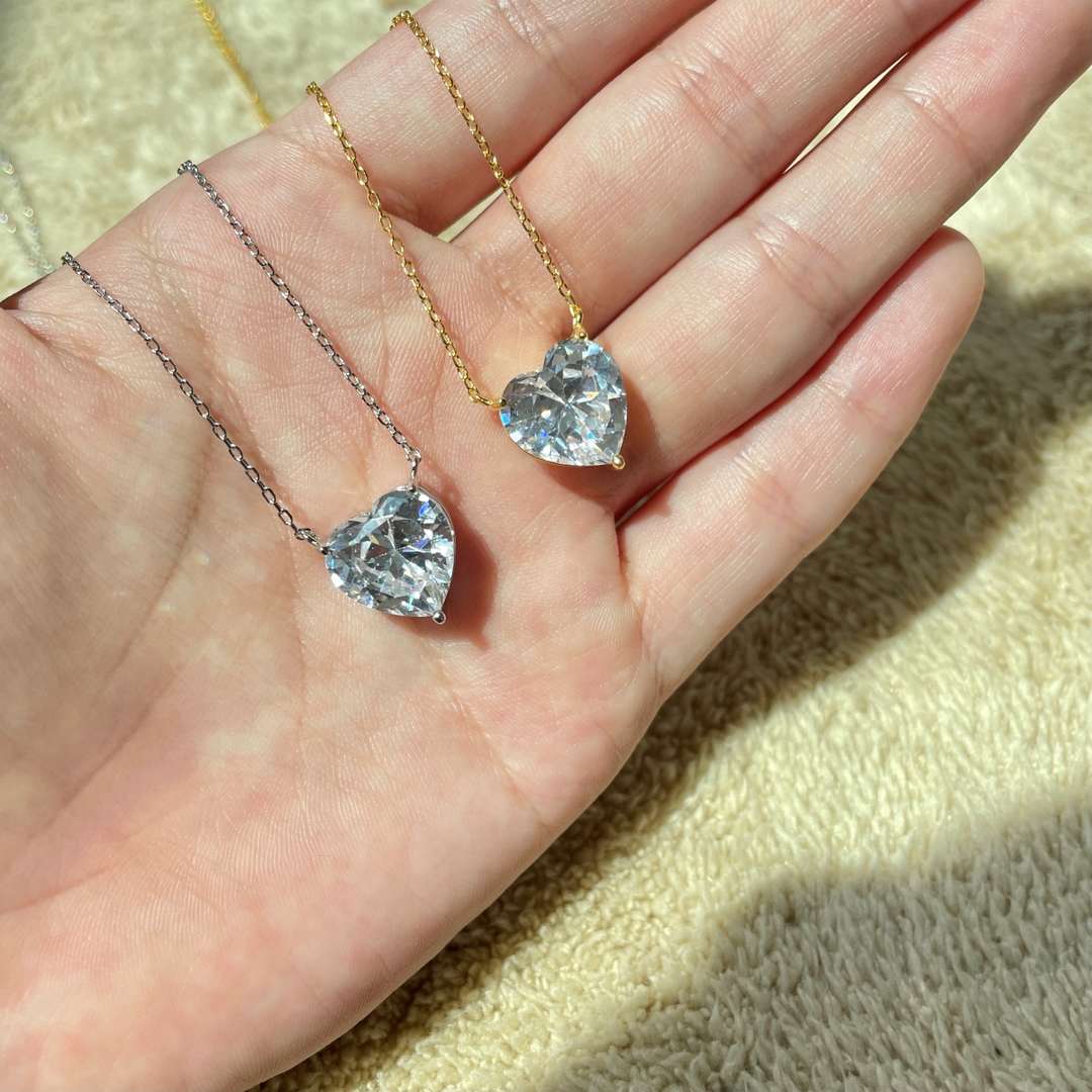[Perla Lux]6.0 carat Radiant Heart Shape Necklace