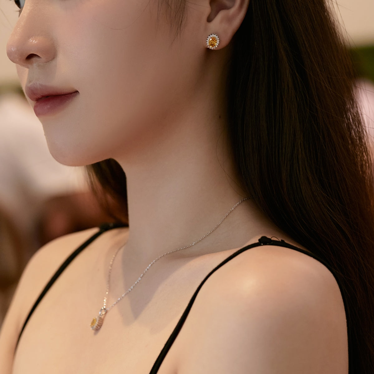 [Perla Lux]Delicate Radiant Oval Cut Daily Earrings
