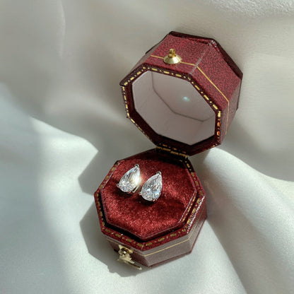 [Perla Lux]Ornate Water Drop Shape Earrings