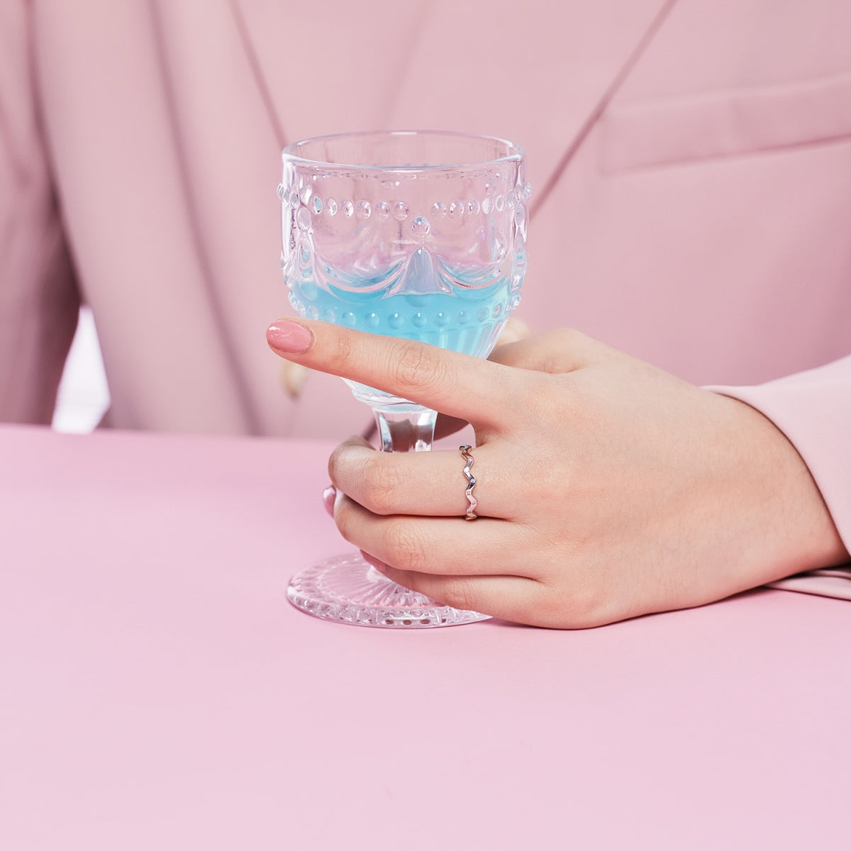 [Perla Lux]Ornate Vibrant Round Cut Daily Ring