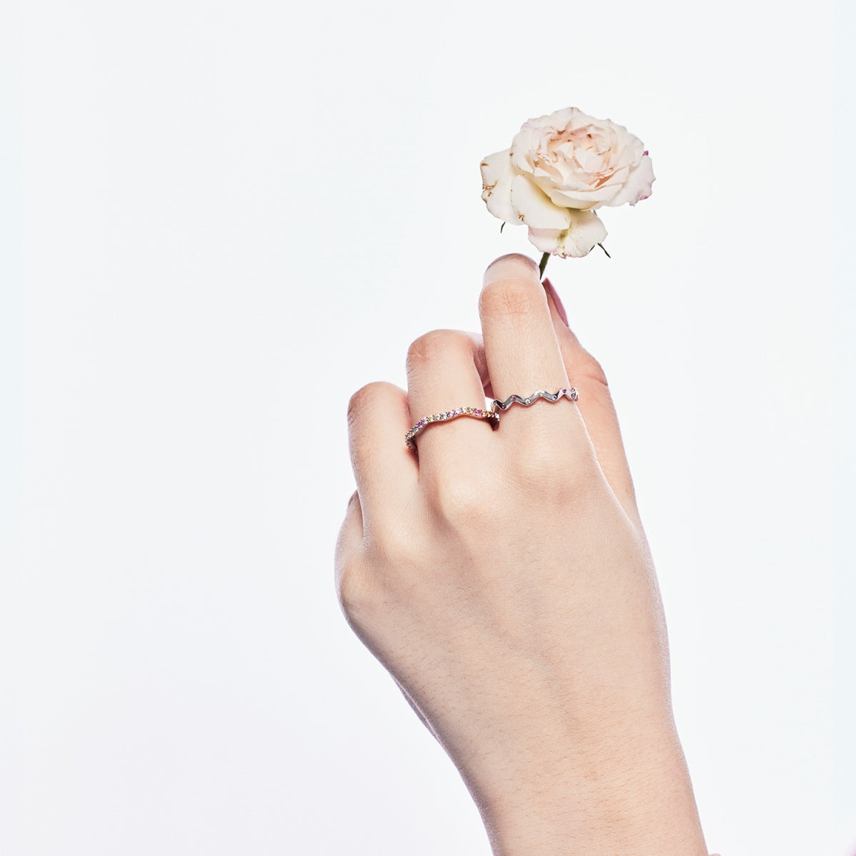 [Perla Lux]Ornate Vibrant Round Cut Daily Ring