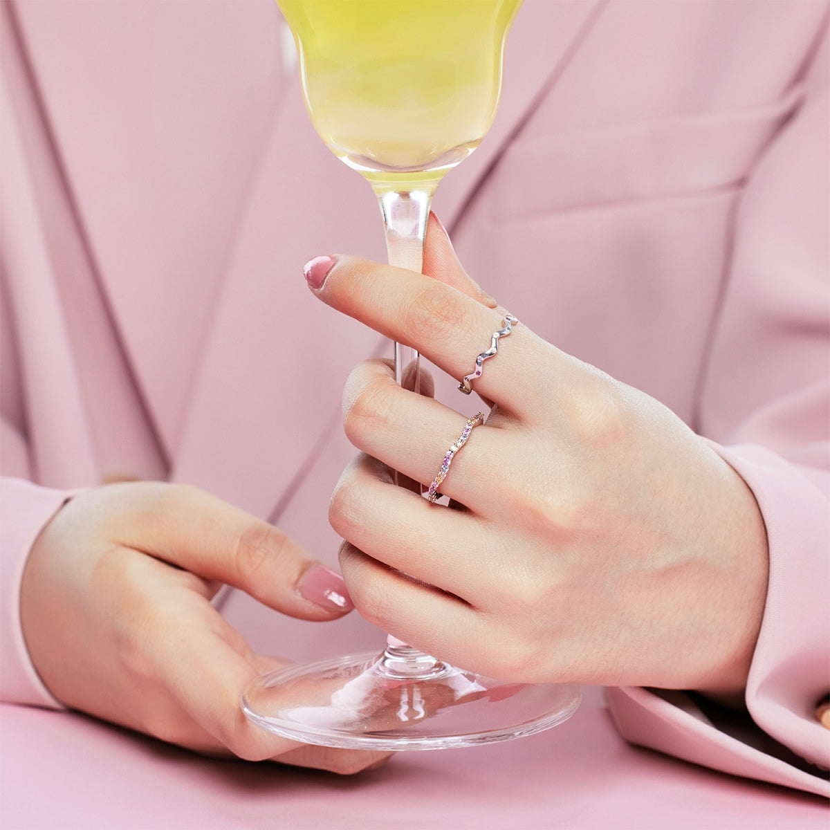 [Perla Lux]Ornate Vibrant Round Cut Daily Ring