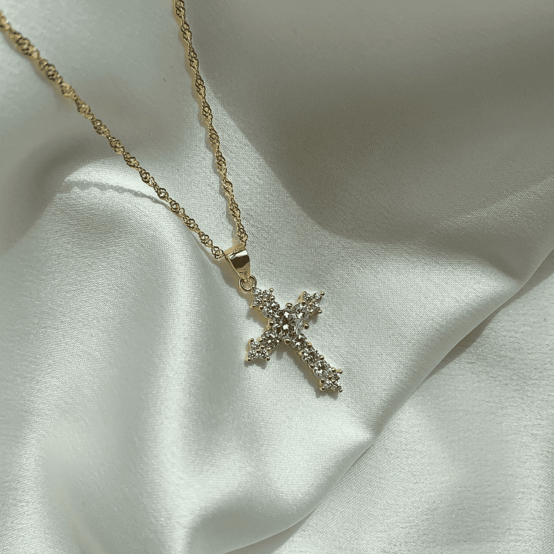 [Perla Lux]Delicate Cross Shape Necklace