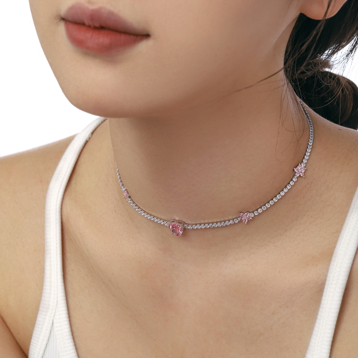 [Perla Lux]Dazzling Pink Heart Flower Necklace