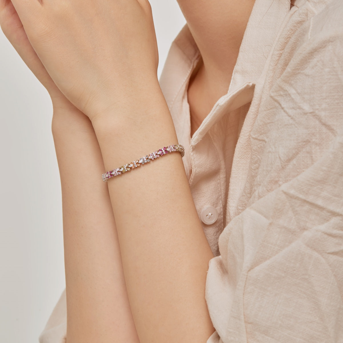 [Perla Lux]Unique Colorful Butterfly Shape Party Bracelet
