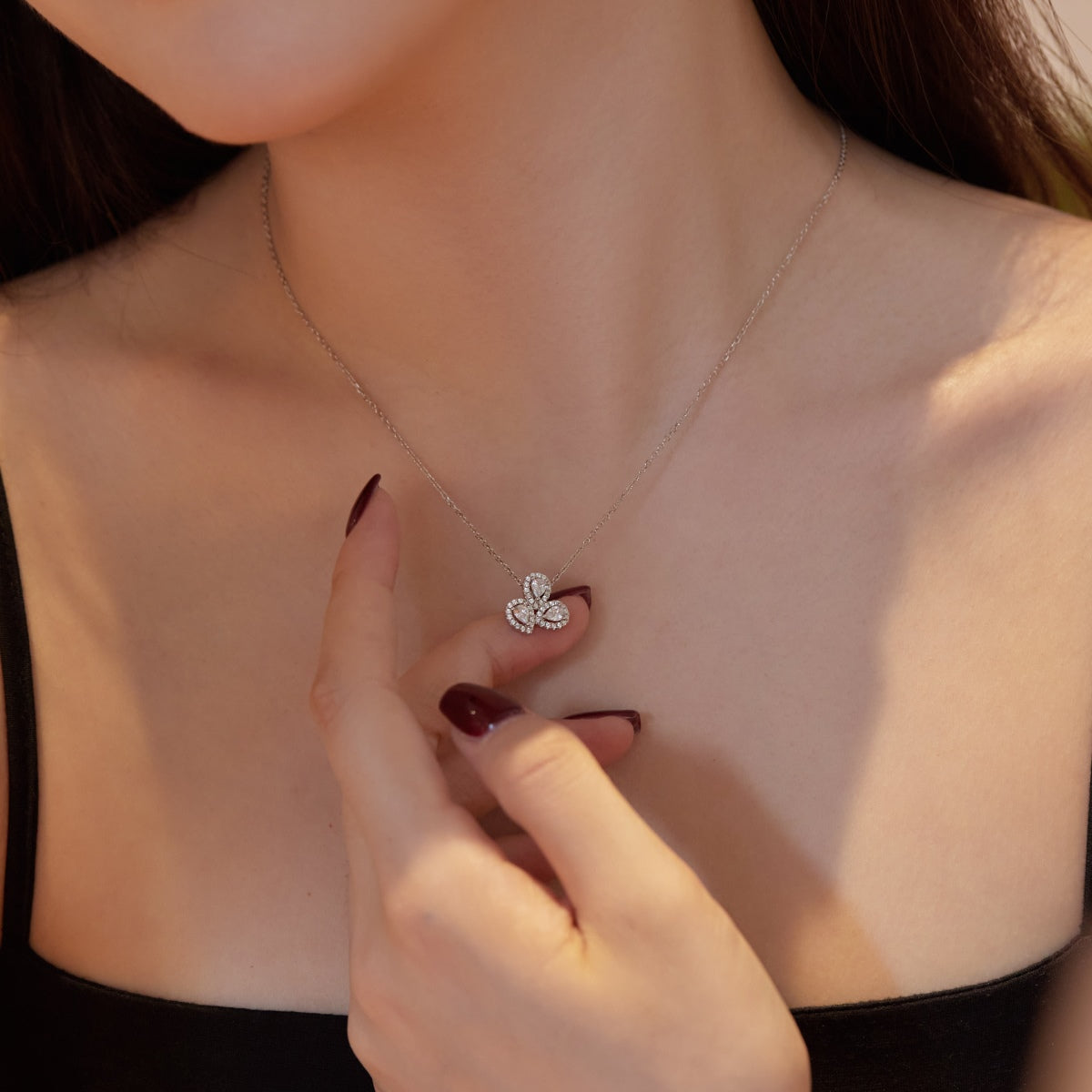 [Perla Lux]Elegant Flower Shape Pear Cut Necklace