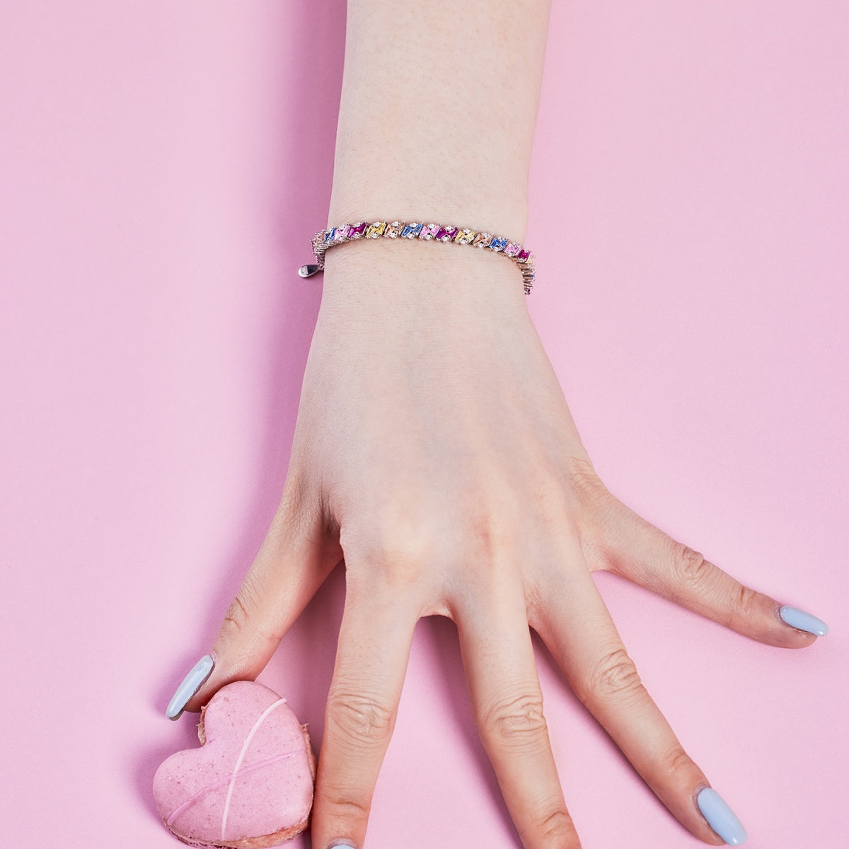 [Perla Lux]Ornate Sparkling Multi Cut Party Bracelet
