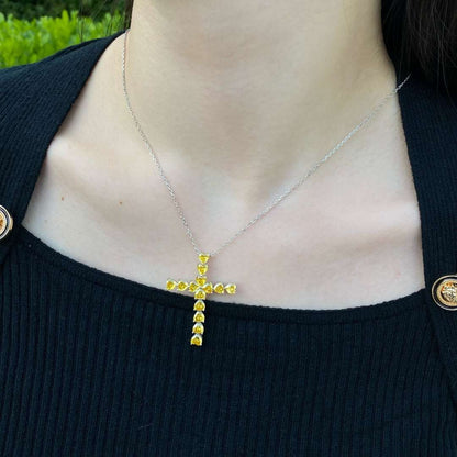 [Perla Lux]Radiant Cross Shape Necklace