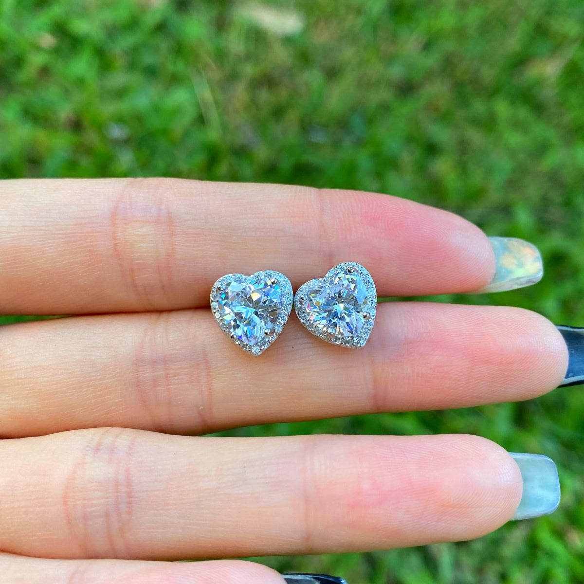 [Perla Lux]Sparkling Heart Shape Lover Earrings