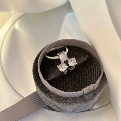 [Perla Lux]1.0 Carat Radiant Princess Cut Wedding Earrings