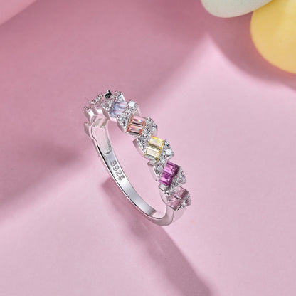 [Perla Lux]Delicate Vibrant Emerald Cut Daily Ring