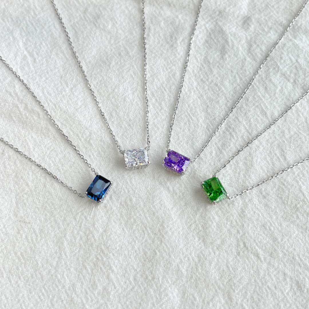 [Perla Lux]Luxurious Square Shape Colorful Necalack