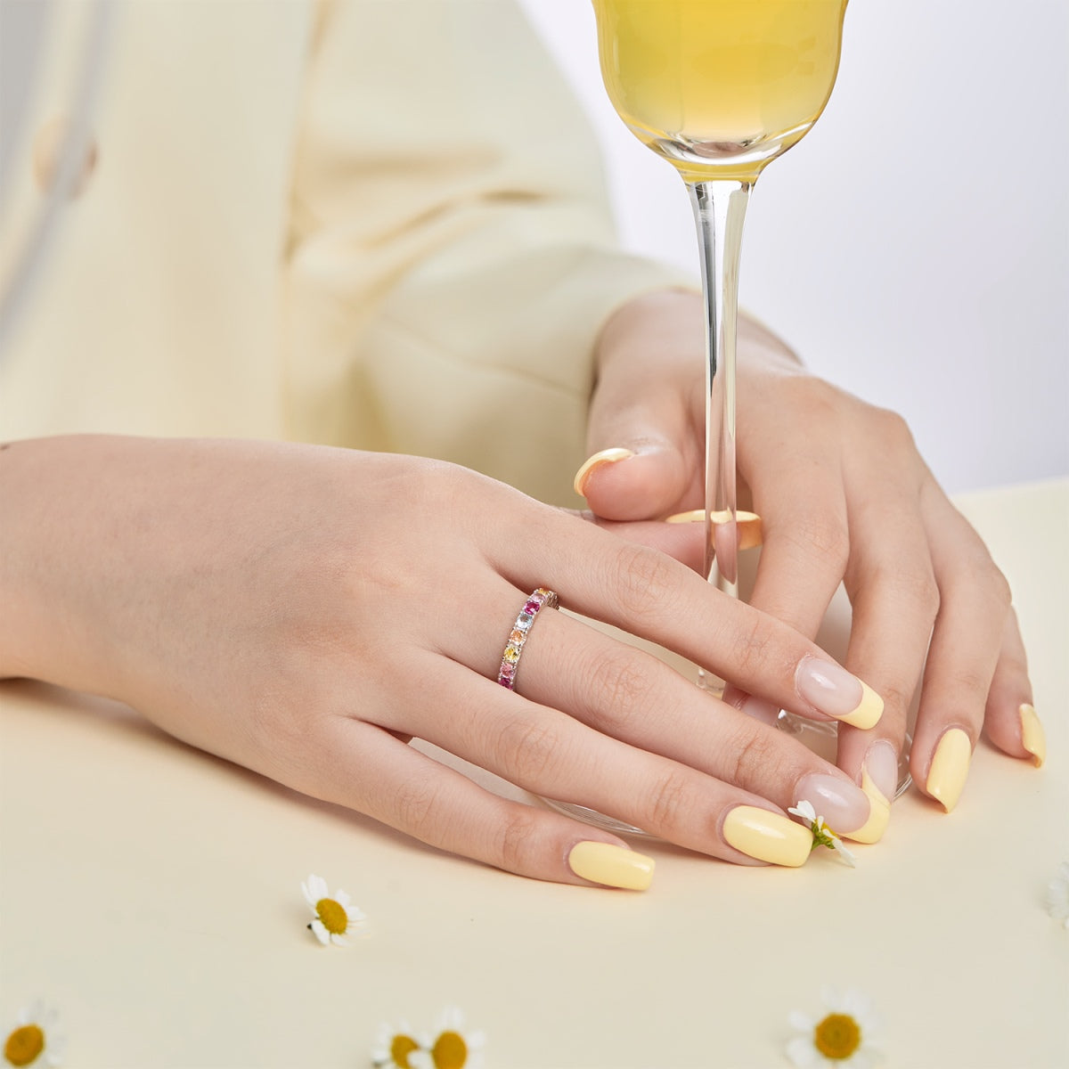 [Perla Lux]Dazzling Lustrous Round Cut Tennis Ring