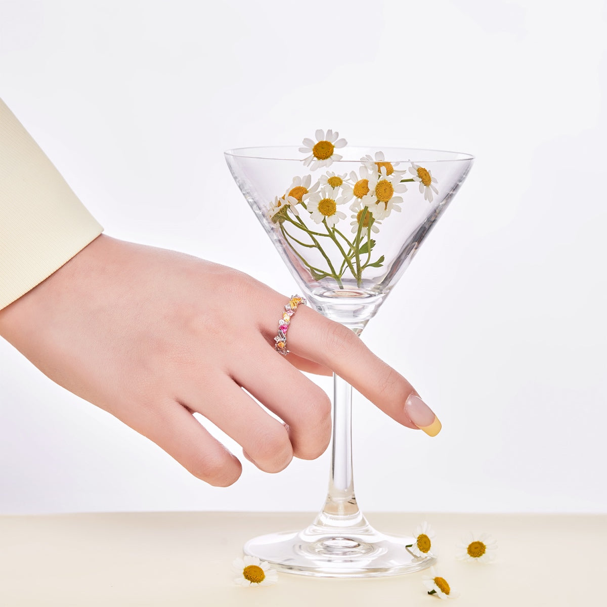 [Perla Lux]Dazzling Polychromatic Multi cut Daily Ring