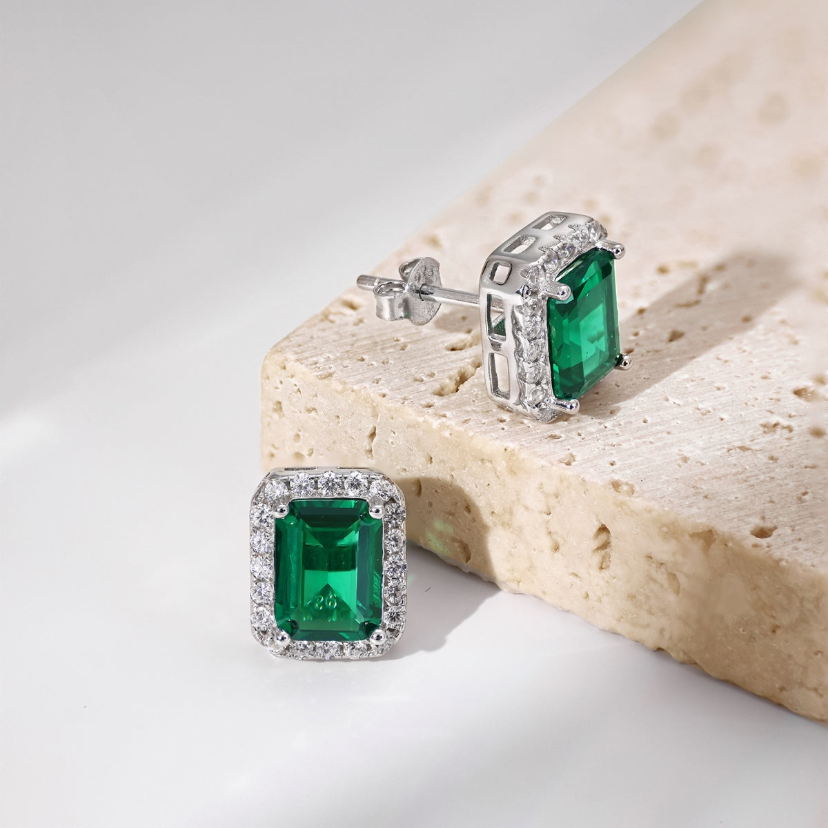 [Perla Lux]Luxurious Dainty Emerald Cut Banquet Earrings