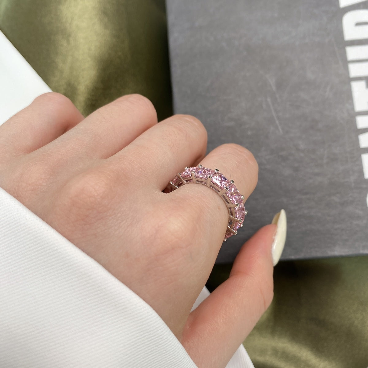 [Perla Lux]Elegant Princess Cut Tennis Ring