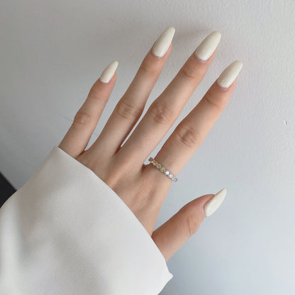 [Perla Lux]Sparkling Round Cut Tennis Ring