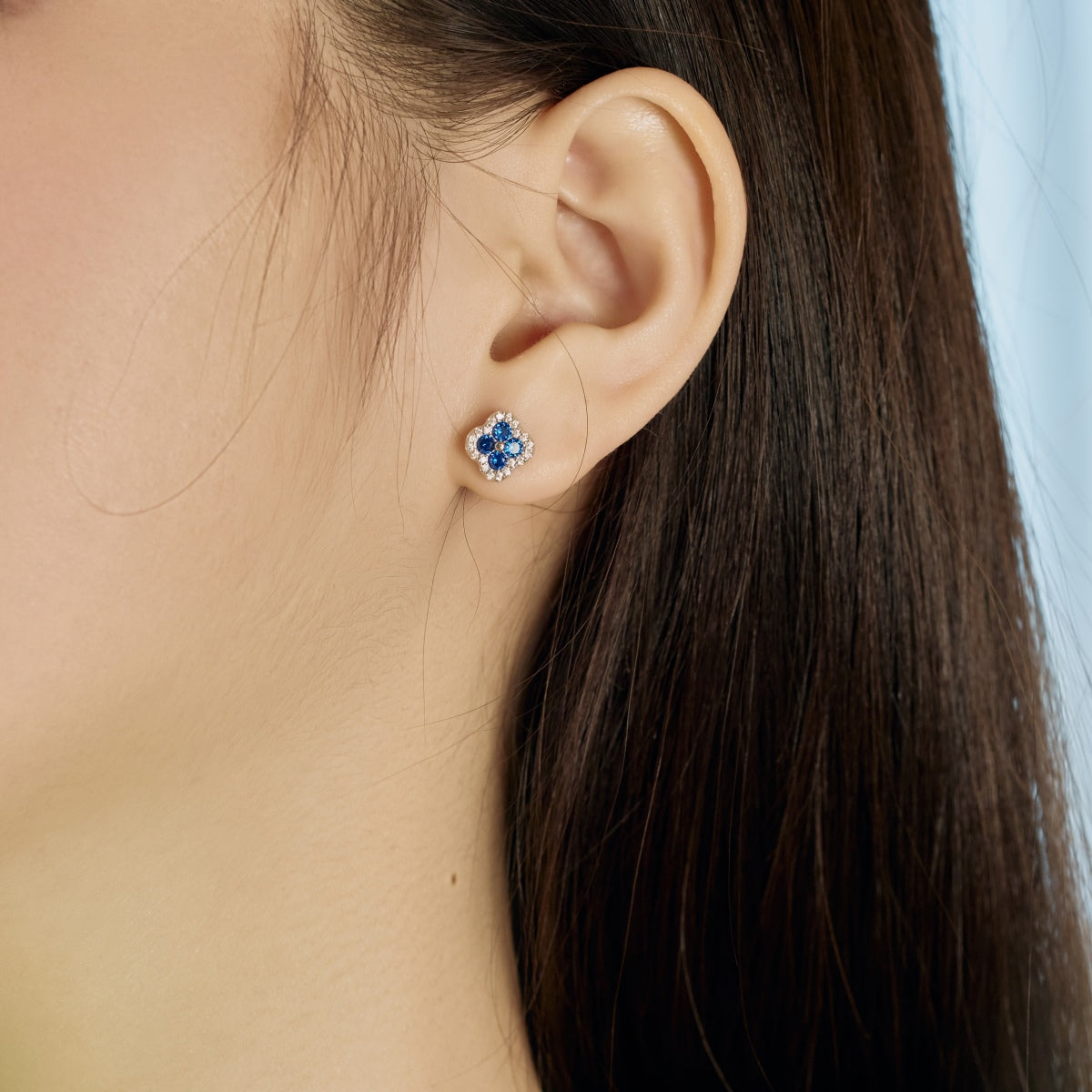 [Perla Lux]Four-Leaf Clover Flower Shaped Earrings
