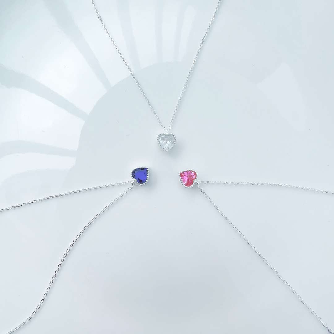 [Perla Lux]Ornate Heart Shape Necklace