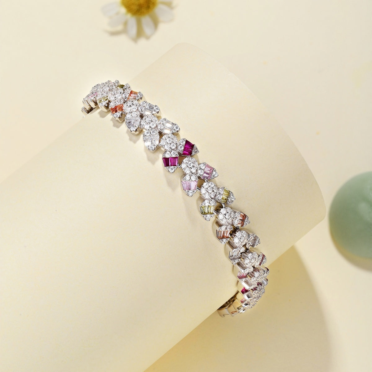 [Perla Lux]Dainty Exquisite Flower Shape Daily Bracelet