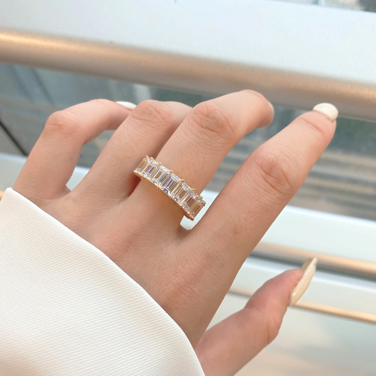 [Perla Lux]0.75 Carat Elegant Emerald Cut Tennis Ring