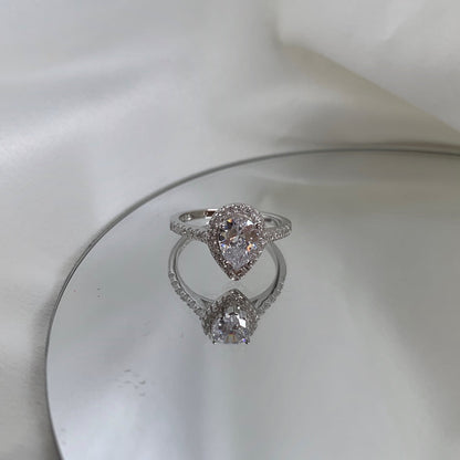 [Perla Lux]1.0 Carat Luxurious Resplendent Water Drop Shape Wedding Ring