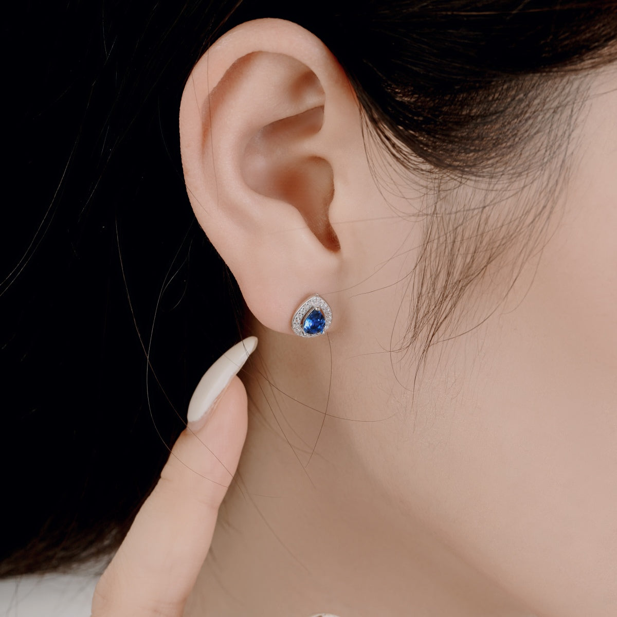 [Perla Lux]Luxurious Water Drop Shape Earrings