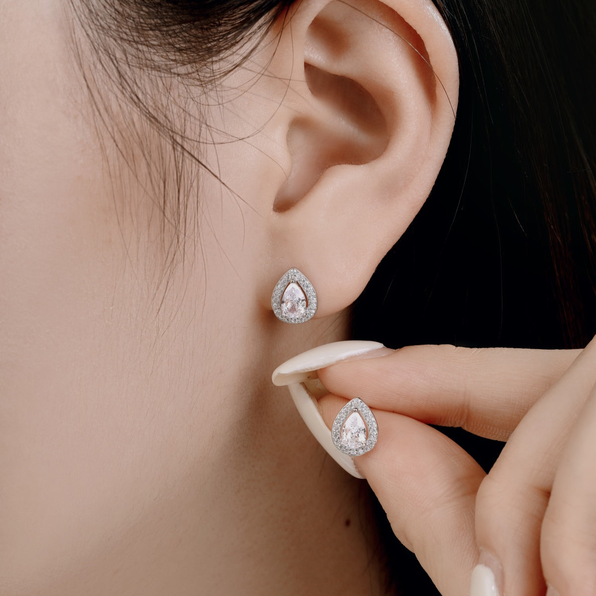 [Perla Lux]Luxurious Water Drop Shape Earrings