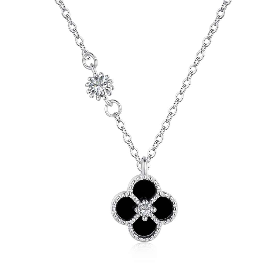 [Perla Lux]Delicate Flower Shape Necklace