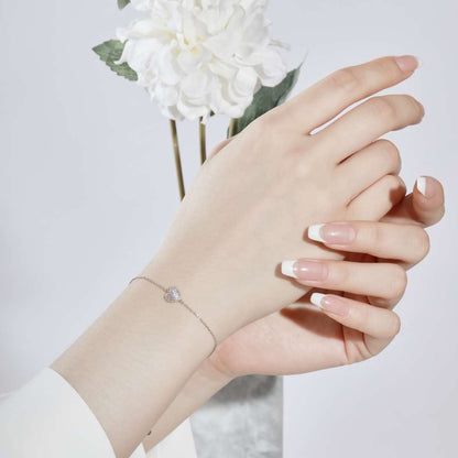 [Perla Lux]Heart-Shaped Gentle and Versatile Bracelet