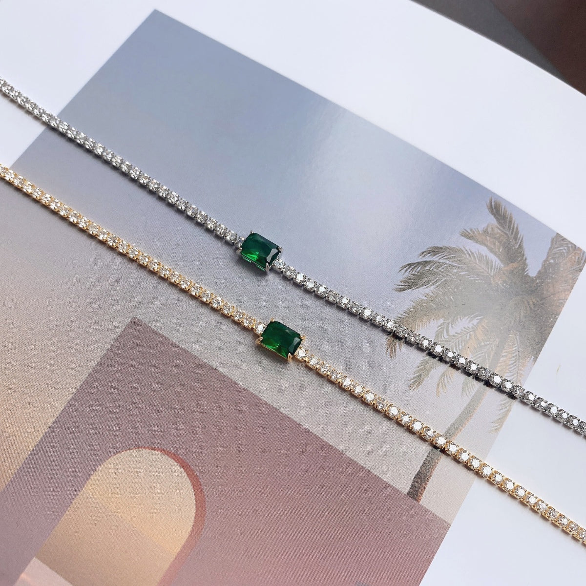 [Perla Lux]1.0 Carat Unique Emerald Cut Banquet Bracelet