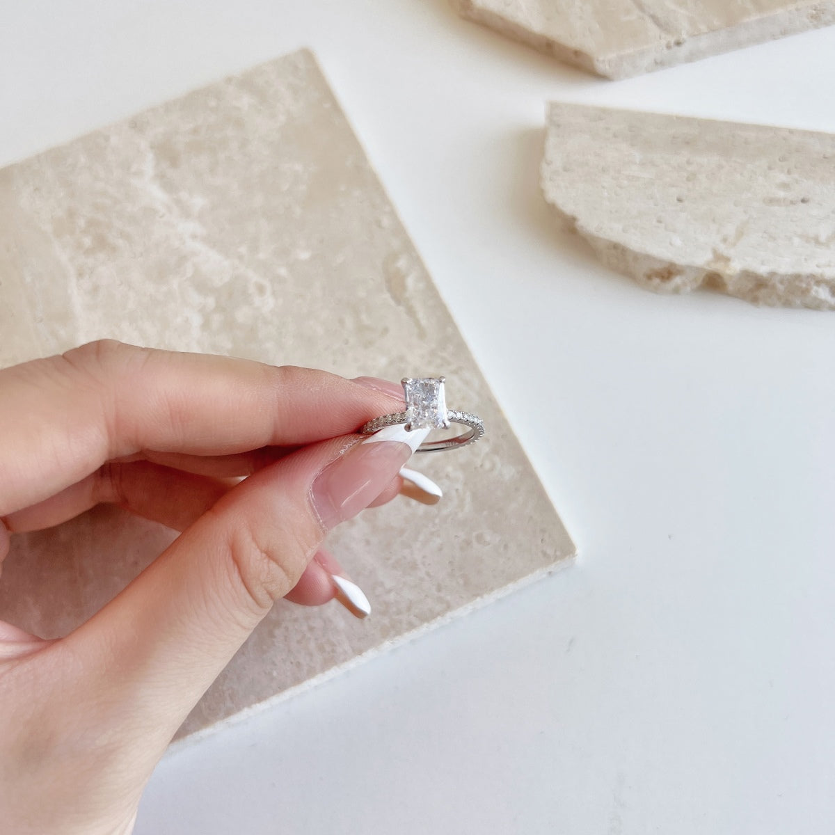 [Perla Lux]2.0 Carat Dazzling Sparkling Radiant Cut Party Ring