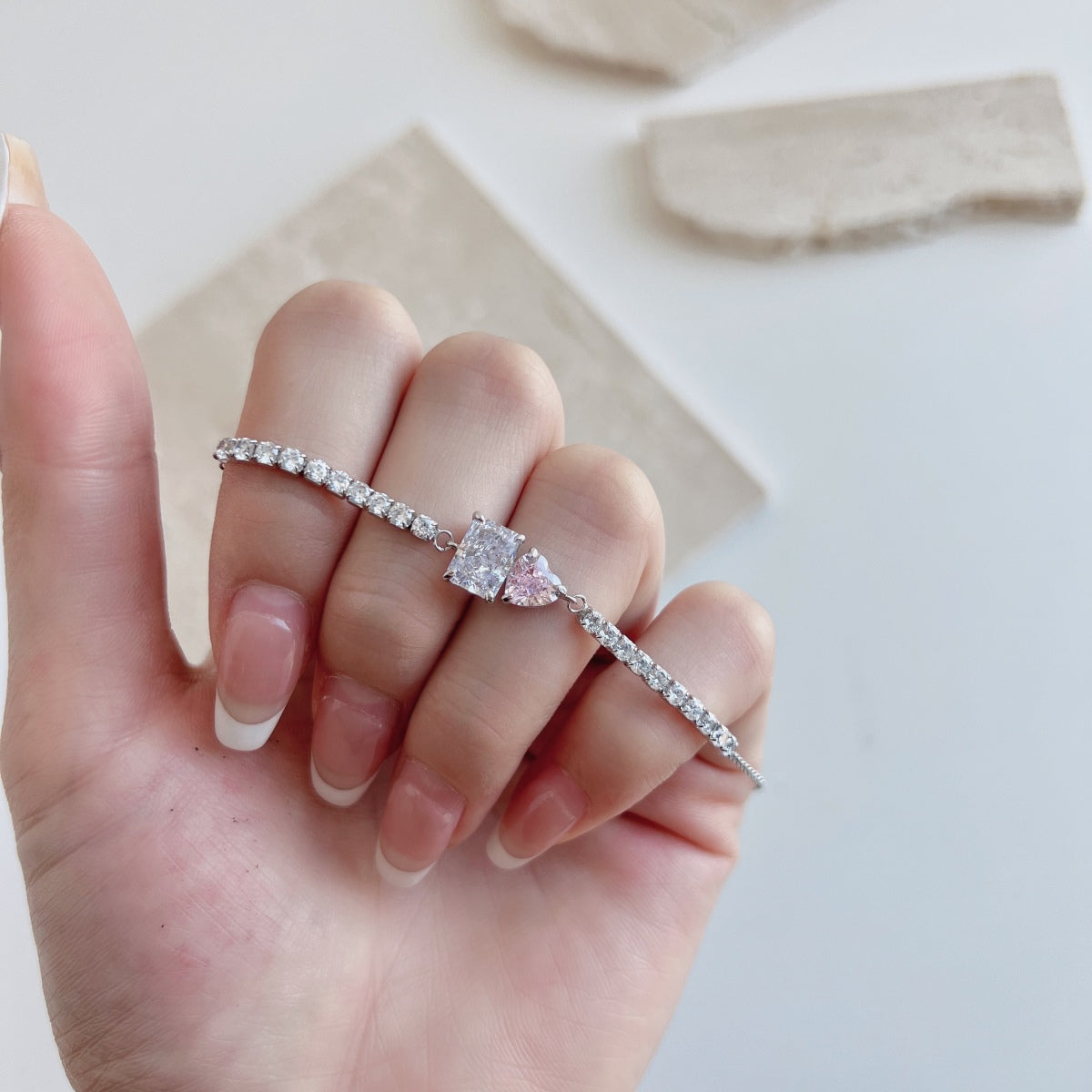 [Perla Lux]Dazzling Unique Multi Shape Lover Bracelet