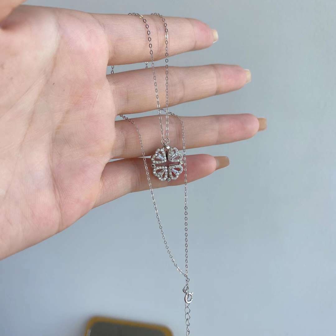 [Perla Lux]Ornate Heart Cut Flower Shape Necklace