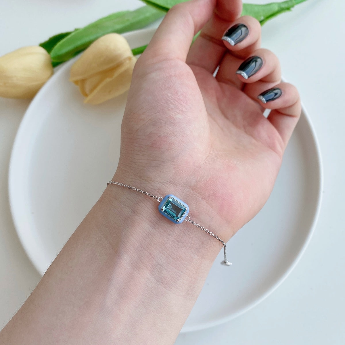 [Perla Lux]2.0 Carat Sparkling Colorful Emerald Cut Daily Bracelet