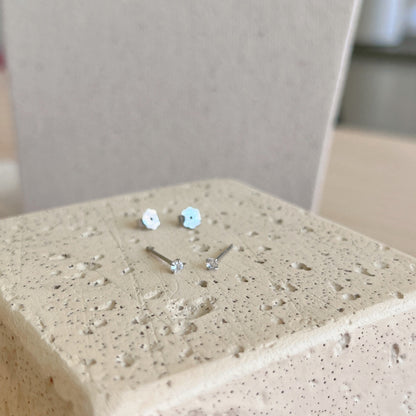 [Perla Lux]Delicate Solitaire Earrings