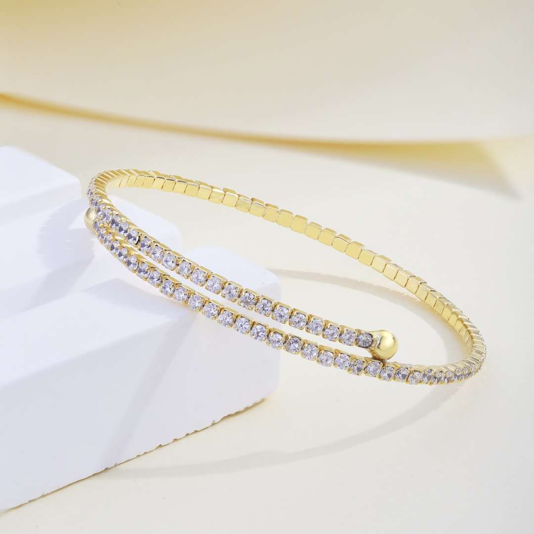[Perla Lux]Row of Diamonds Round Fashion Bracelet