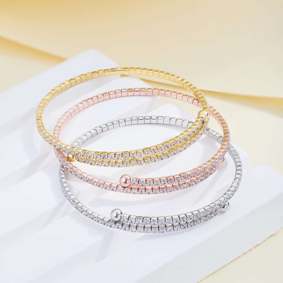 [Perla Lux]Row of Diamonds Round Fashion Bracelet