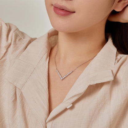 [Perla Lux]Ornate Round Cut Necklace