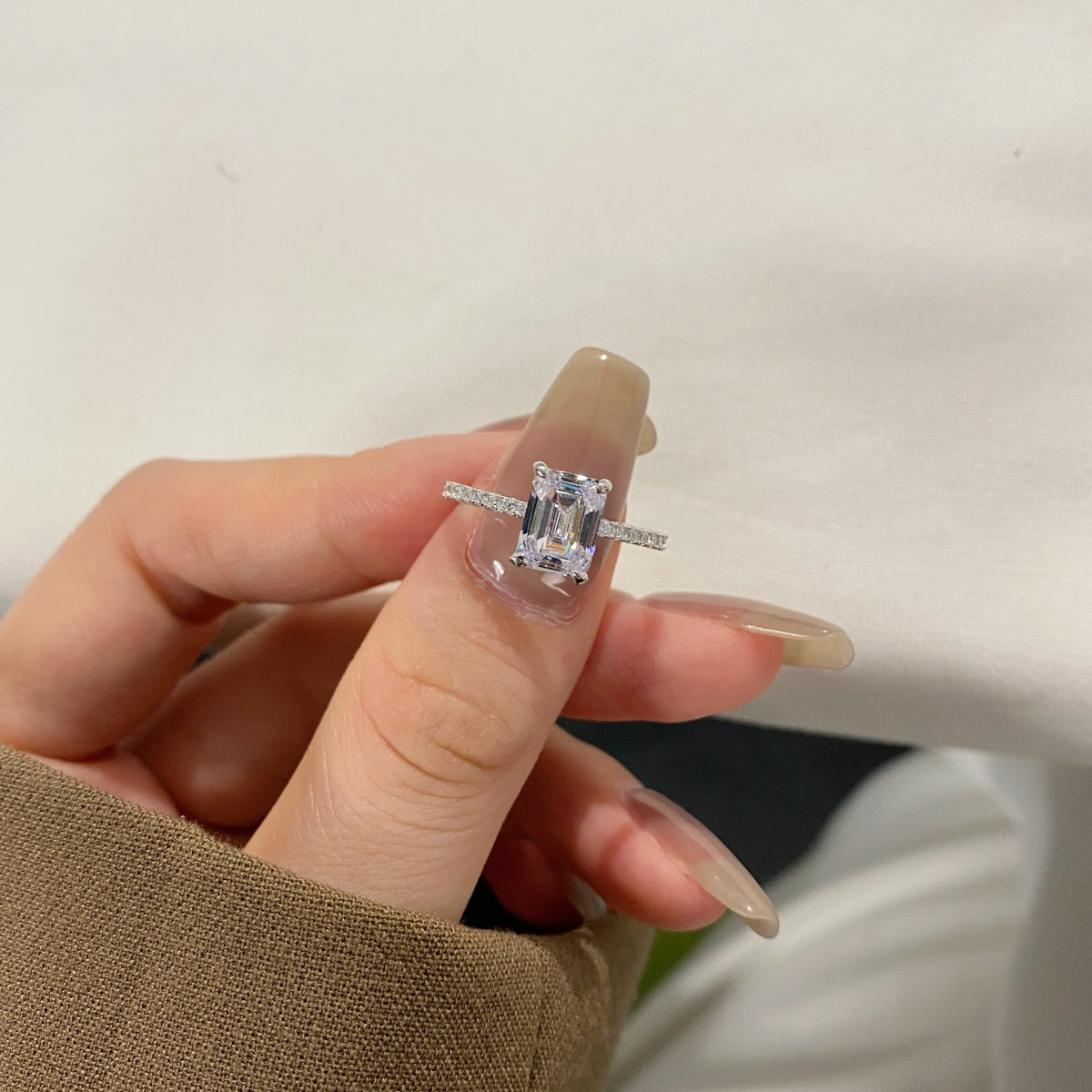 [Perla Lux]2.0 Carat Scintillating Ornate Radiant Cut Party Ring
