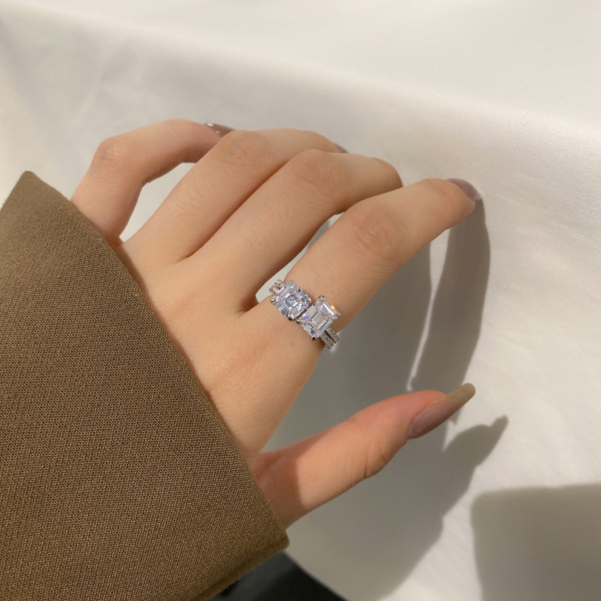 [Perla Lux]2.0 Carat Scintillating Ornate Radiant Cut Party Ring