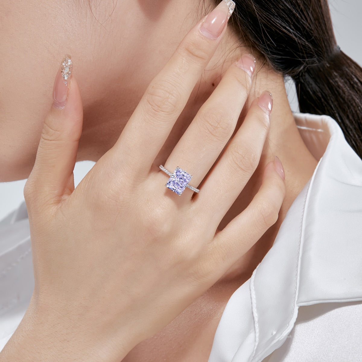 [Perla Lux]4.0 Carat Luxurious Engagement Ring
